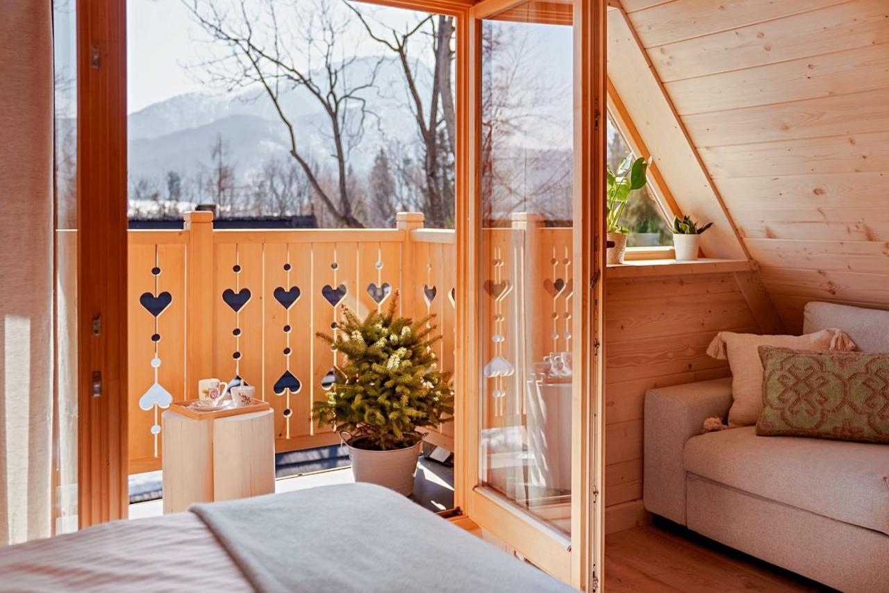Deluxe cottage mountain views